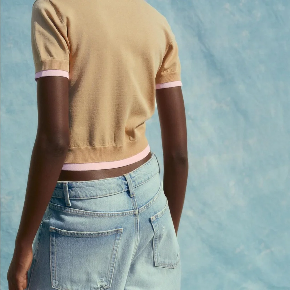 Zara | V neck cardigan with short sleeves Front button closure Double-layer trim - Picture 3 of 8